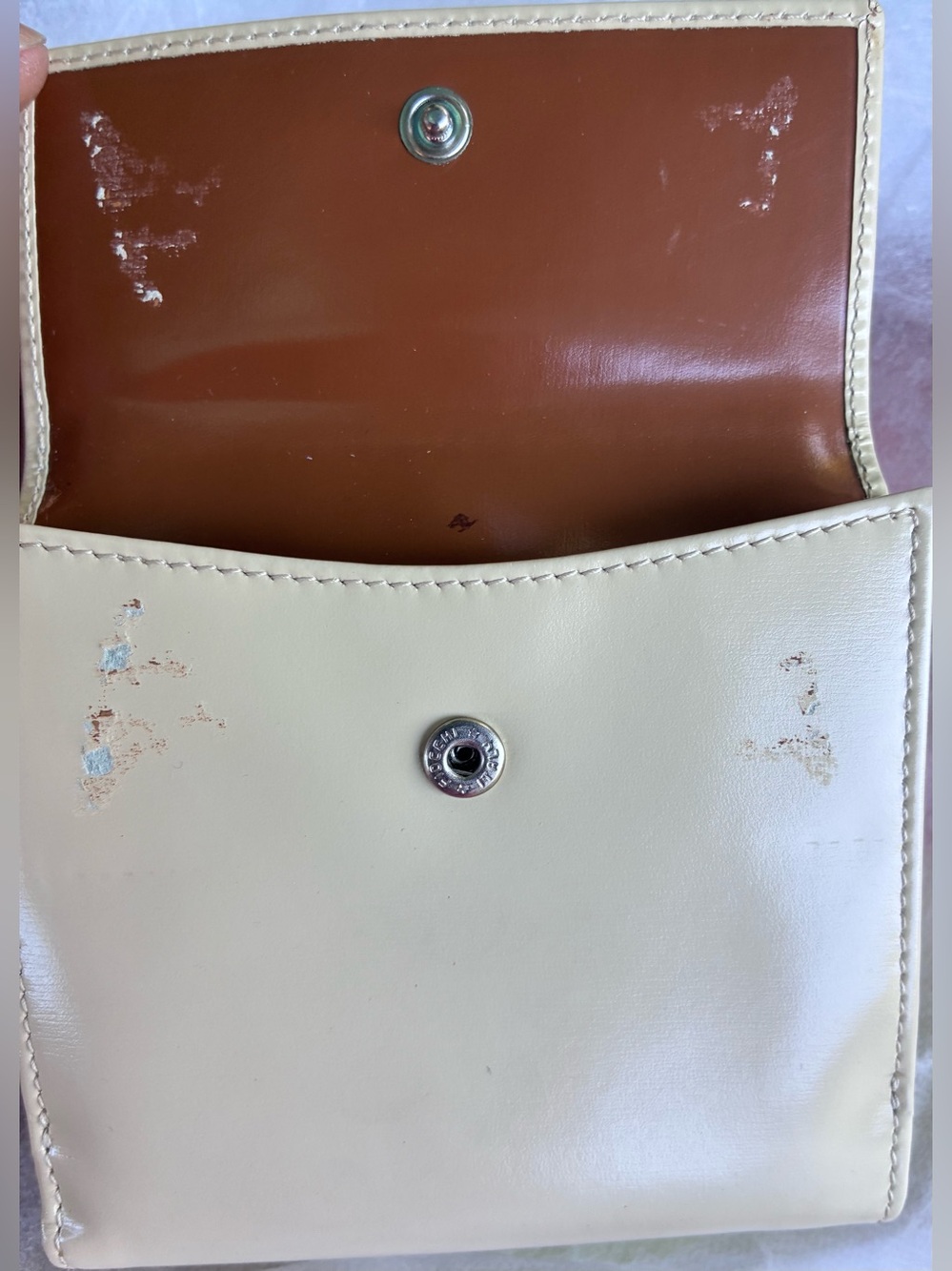 ✨ Salvatore Ferragamo Leather Folio Wallet — NEW, small flaws, No Box, no dusty - Picture 3 of 7
